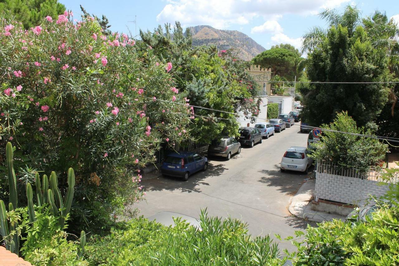 Casa Vacanza Peppino! Palermo Zewnętrze zdjęcie